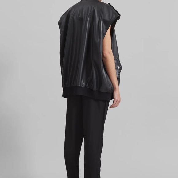 NWT The Frankie Shop Slane Sleeveless Faux Leather Jacket Black XS/S - Picture 3 of 12